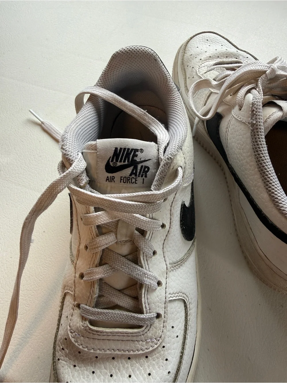 Nike Air Force 1 Low White Black Swoosh Size 6.5Y/ Women’s 8